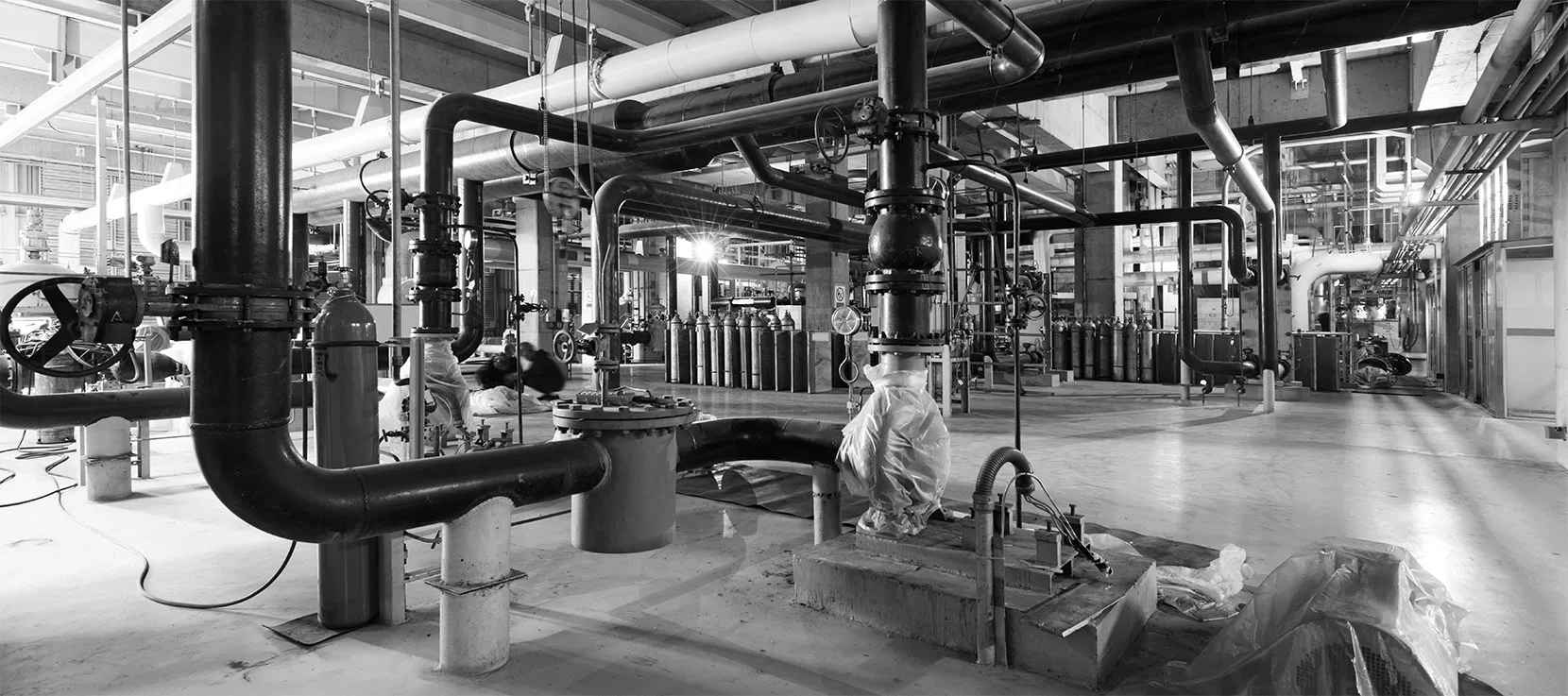 H.T. Strenger Plumbing provides expert plumbing services to Chicagoland Schools, Hotels, Hospitals, Corporate Buildings, Commercial Remodeling Projects & Municipalities Services.